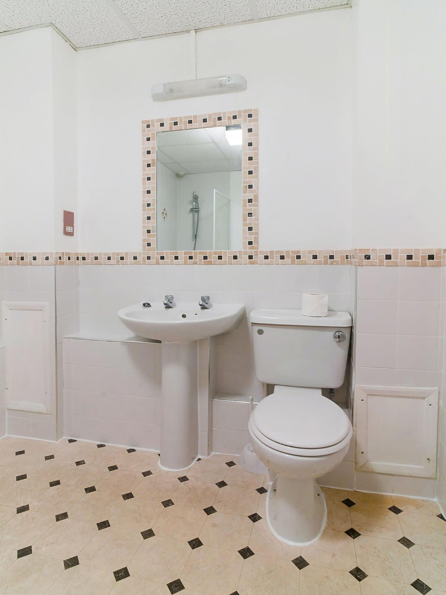 Oyo The Palm Court Hotel Eastbourne Luaran gambar