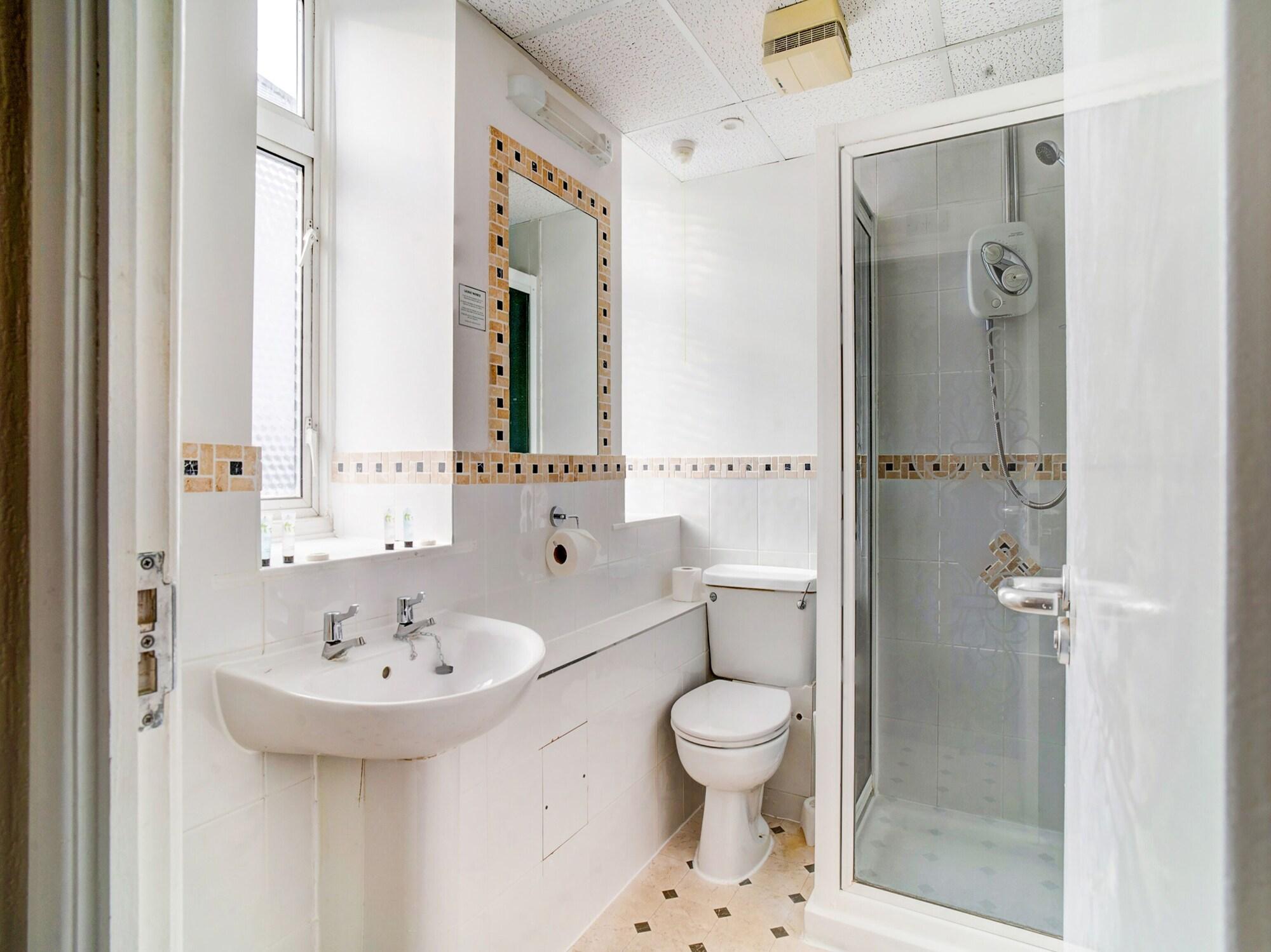 Oyo The Palm Court Hotel Eastbourne Luaran gambar